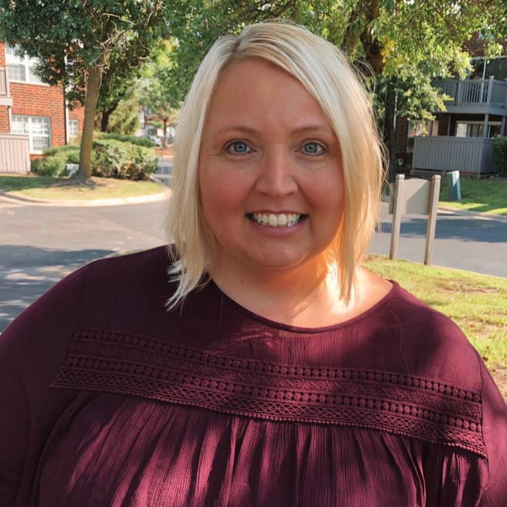 Meet your Posher, Joyce
